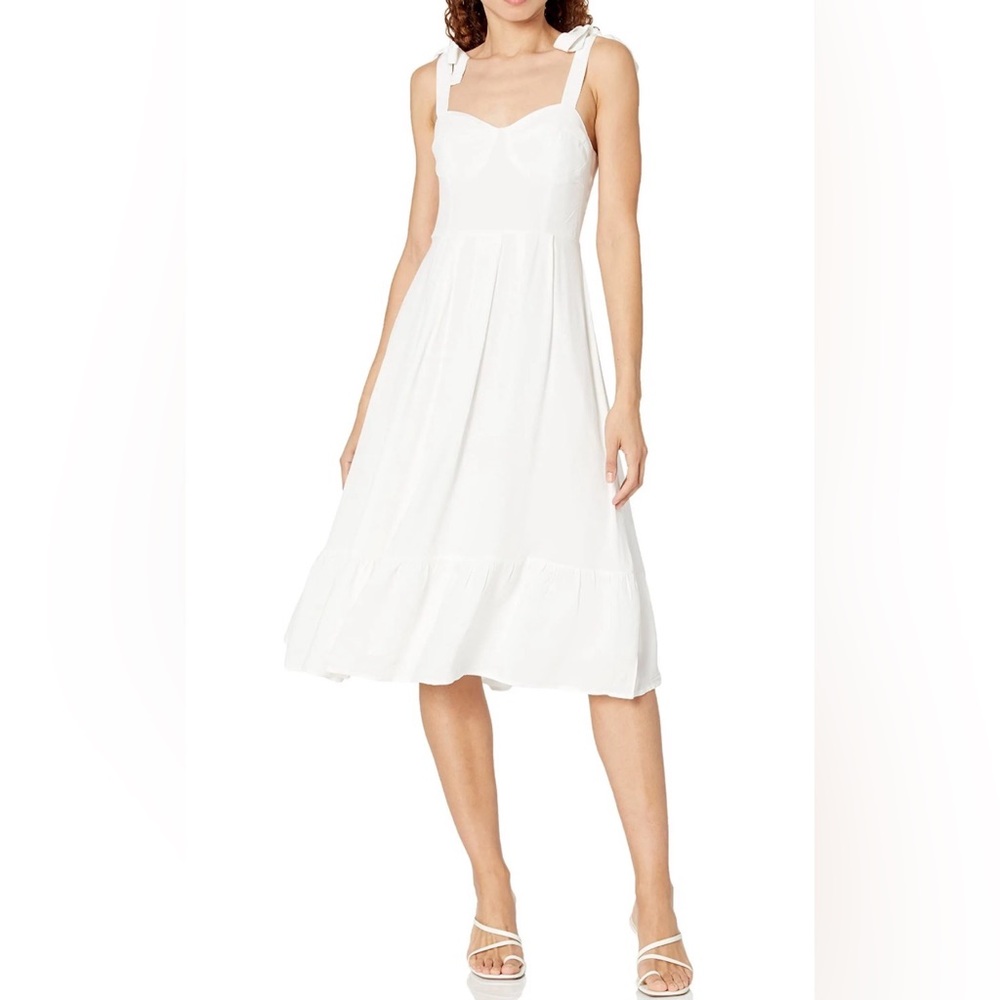 Steve Madden Sophia Rose Dress in White (Size 6) NWT